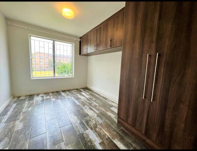 1 BEDROOM APARTMENT FOR SALE IN CHURCHILL ESTATE